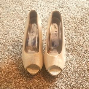 Carlo Rossi 39 Sparkly White Heels